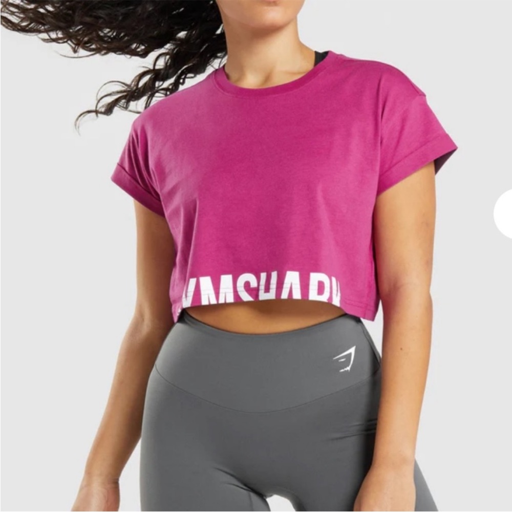 Gymshark Fraction crop top — dragon pink, size s